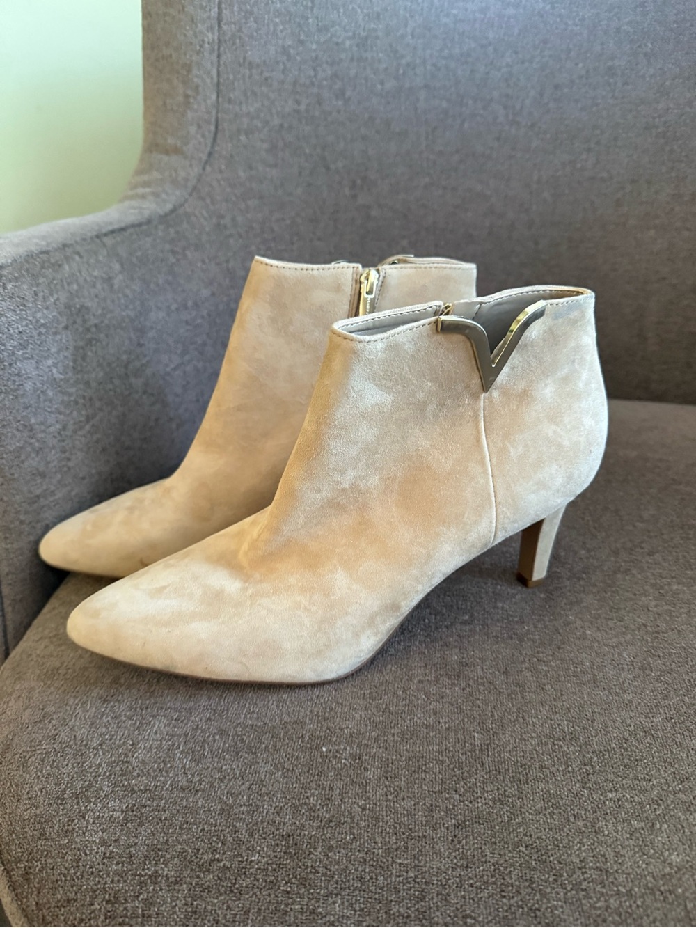 Vince Camuto Beige Suede Pointed-Toe Ankle Booties